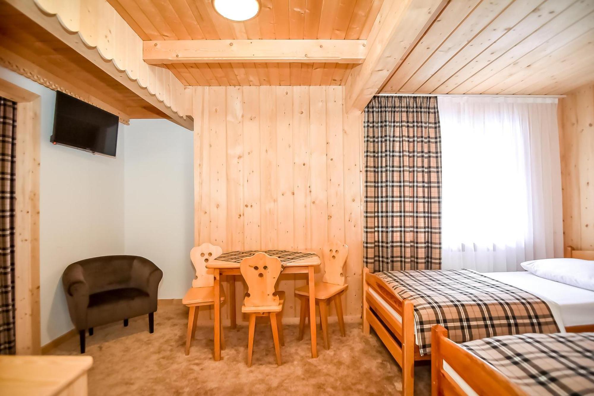Willa Pod Orlem Jacuzzi Sauna Kościelisko Exteriér fotografie